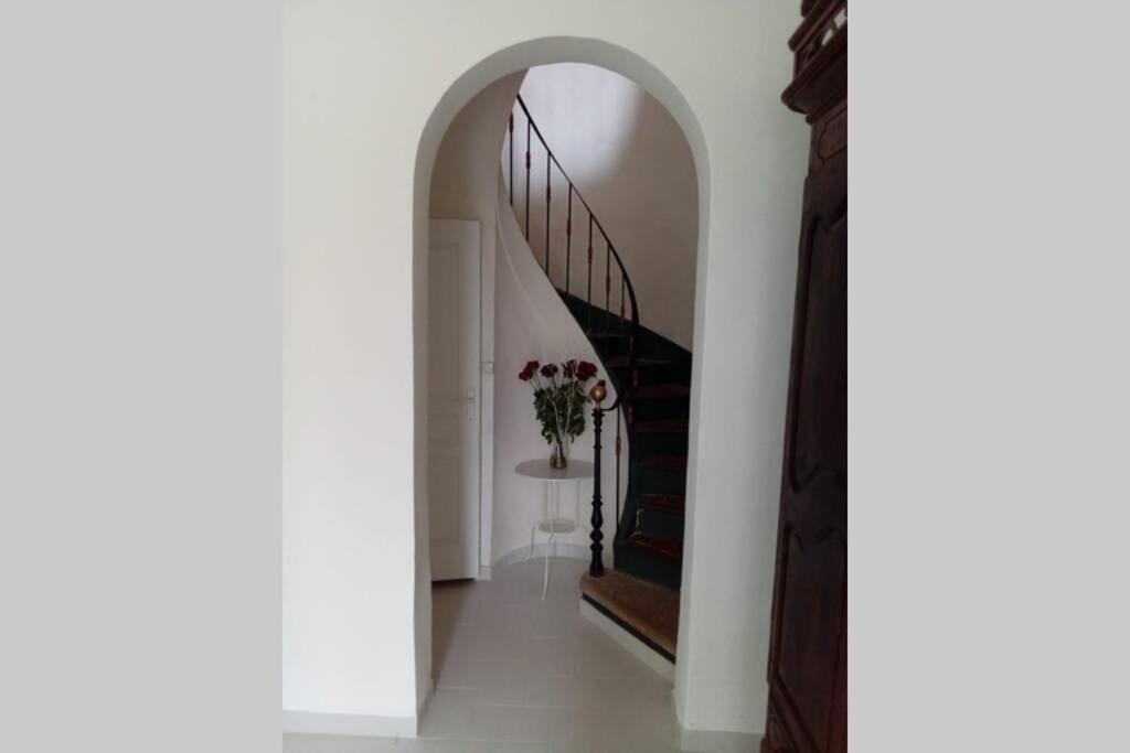 Maison De Maitre 230M² En Plein Coeur Du Village Camps-la-Source ภายนอก รูปภาพ